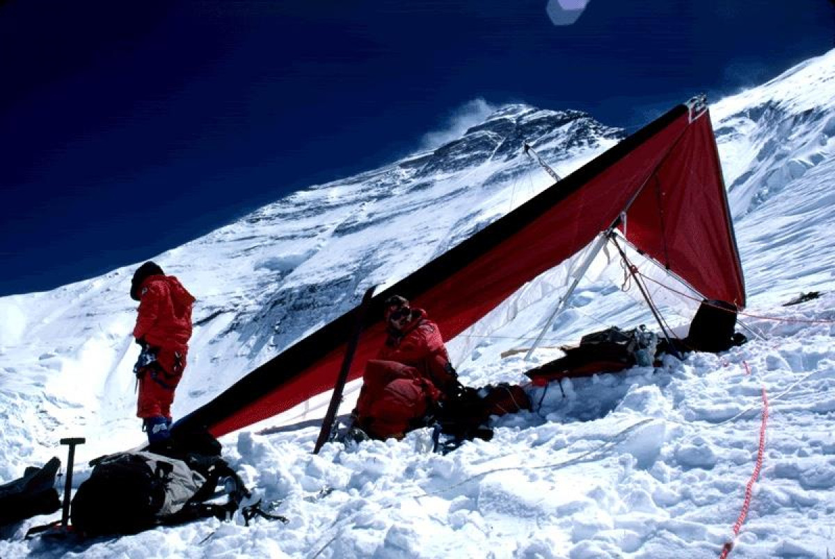 The first hang glider flight off Everest…